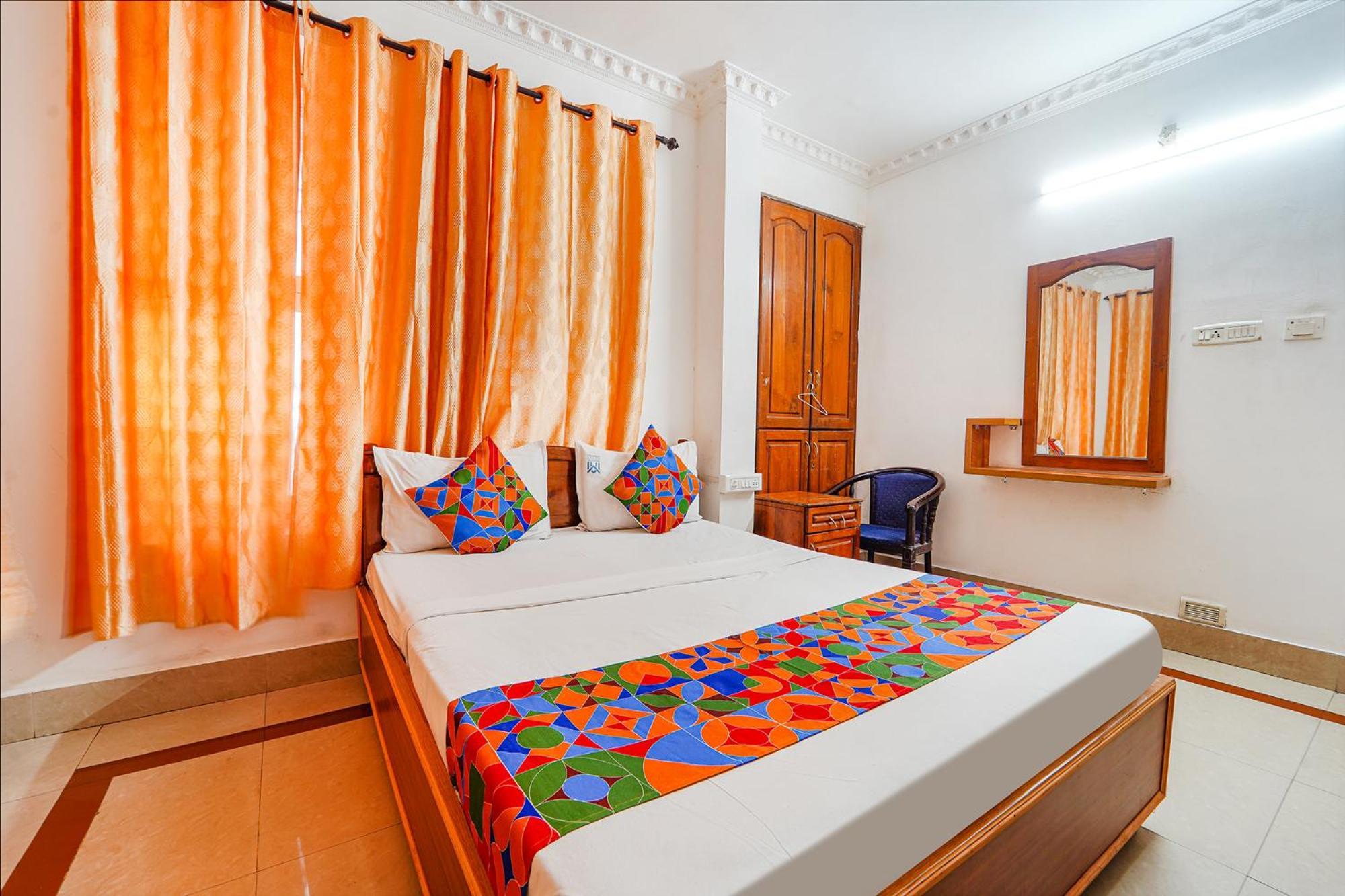 Fabexpress Majestic Inn Thiruvananthapuram Exterior foto